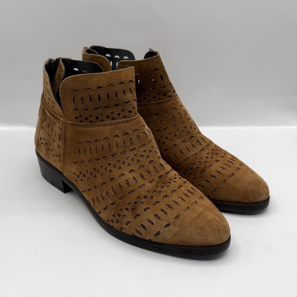 KANNA Ankle Boots Brown Suede Gold Accents SIze 6.5 / 37 Made in Spain